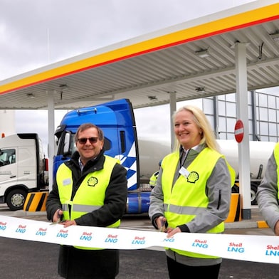Eröffnung Shell LNG Tankstelle